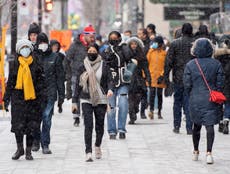Quebec orders shops, tralies, restaurants to operate at 50%