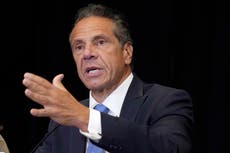 Cuomo won't be charged for touching trooper at racetrack
