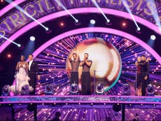 What time does Strictly final start on BBC One tonight?