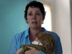 Olivia Colman embraces the thorniness of motherhood in The Lost Daughter – review