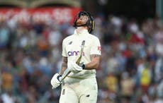 England facing another heavy defeat to Australia after fresh batting collapse