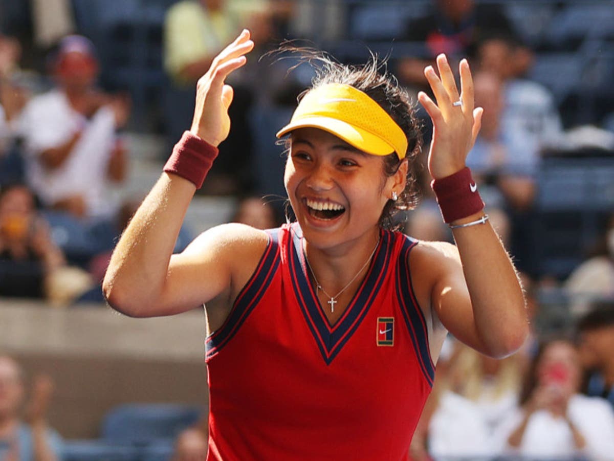 Emma Raducanu’s improbable glory marks year of changing eras in tennis