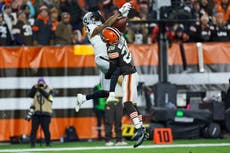 Las Vegas Raiders claim last-gasp win over Covid-hit Cleveland Browns