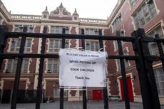 Ouers, schools face another reckoning over COVID-19 cases