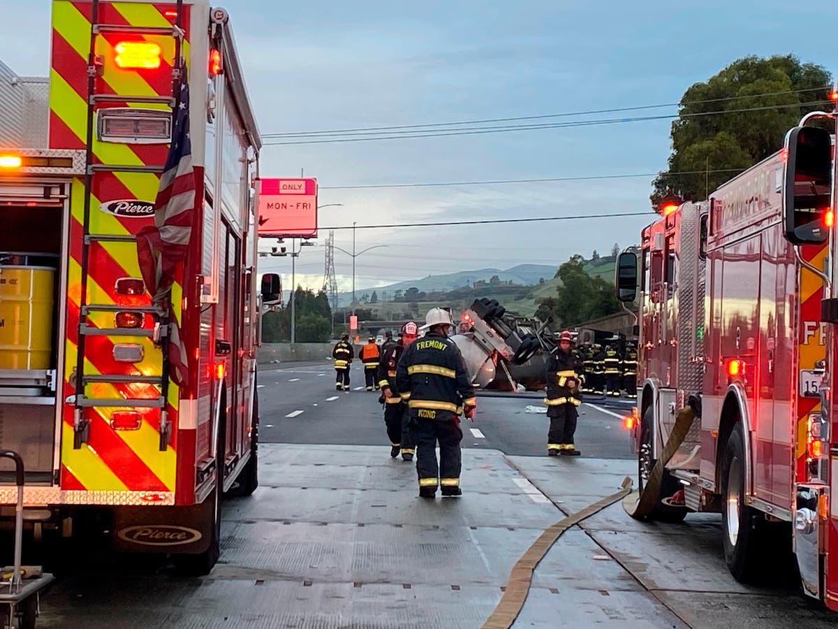 100 California homes evacuated after fuel tanker overturns