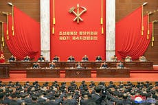 North Korea holds key meeting as Kim marks 10 権力の年