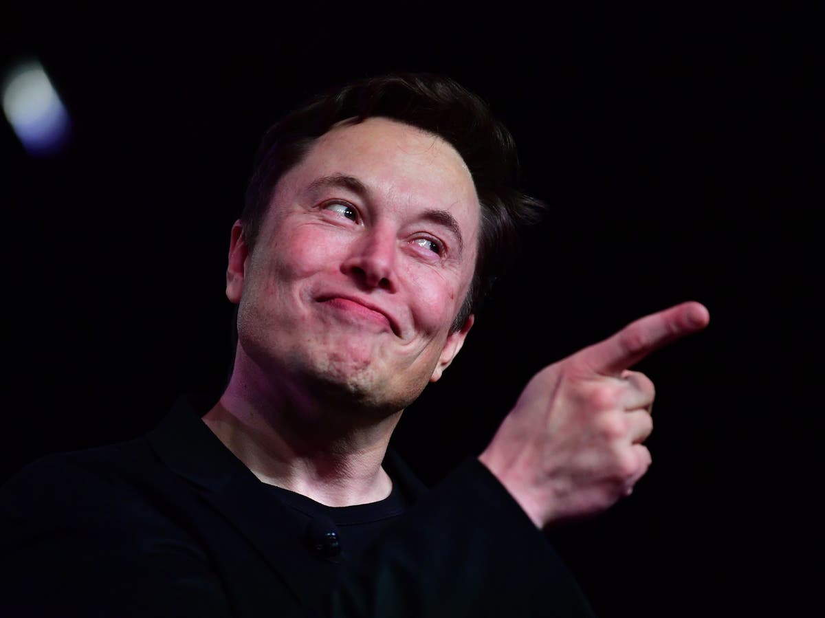 Elon Musk rejects criticism that his satellite fleet is dangerous