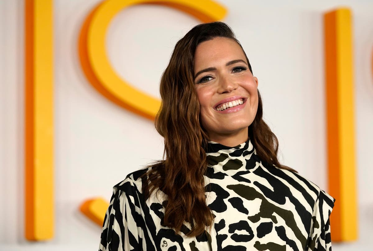 Mandy Moore braces for farewell to 'This Is Us'; music ahead