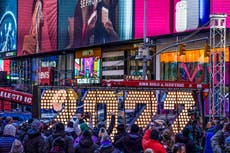 Revelers await return to NYC's Times Square to usher in 2022