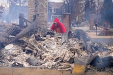 Colorado fire victims begin new year surveying destruction