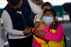 Mexico COVID-19 infections up, especially at tourism centers
