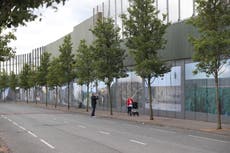Plus que 100 peace wall barriers remain in Northern Ireland