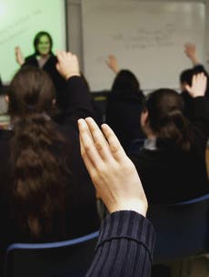 Teachers’ union calls on Government to address ethnicity pay gap