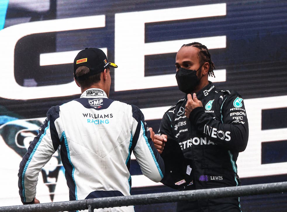 <p>ジョージラッセル (左) will be racing alongside Lewis Hamilton next seapon </p>