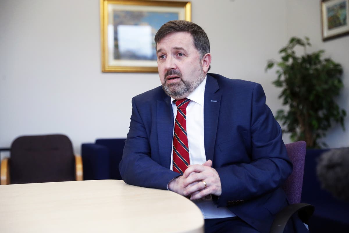 A Stormont collapse would risk waiting list reforms, NI Health Minister warns