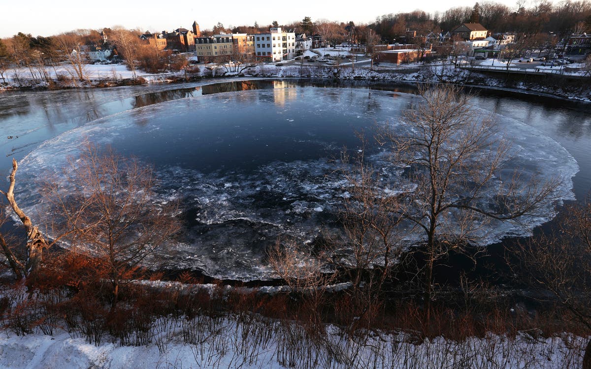 Back in shape: Maine's famous spinning ice disk says hello