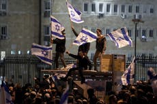 Israeli nationalists protest against settlement evacuation