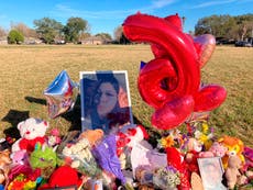 Ex-boyfriend arrested in death of Houston teen shot 22 次