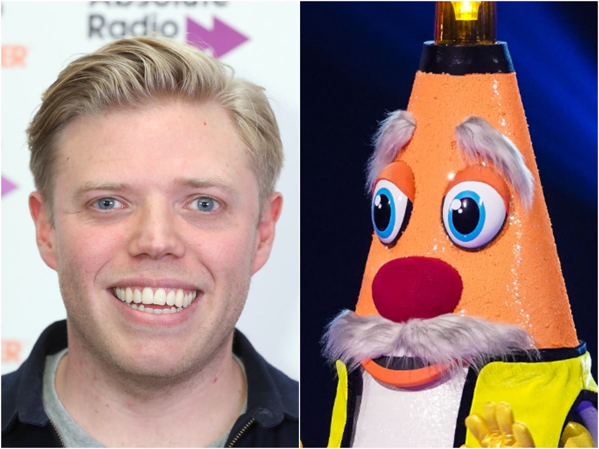Rob Beckett pranks Masked Singer fans with ‘accidental’ post midway through episode