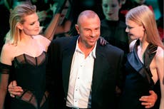 Mugler, French fashion icon known for sculpted designs, meurt