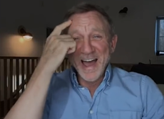 Daniel Craig unaware he was bleeding from his forehead in filmed interview