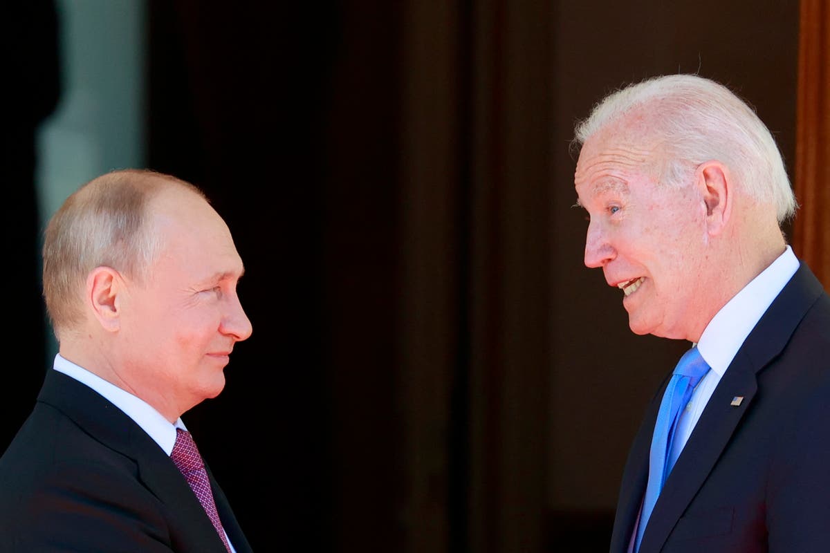 Biden scrambles to defuse Ukraine crisis in first major test since Kabul debacle