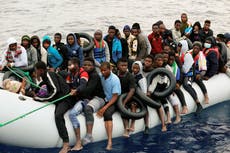 EUは、移民の虐待にもかかわらず、リビアのパートナーの訓練を続けています