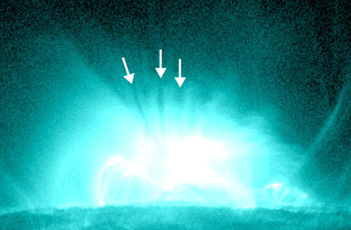 The sun is spitting out flares with ‘fingers’. Scientists finally know why