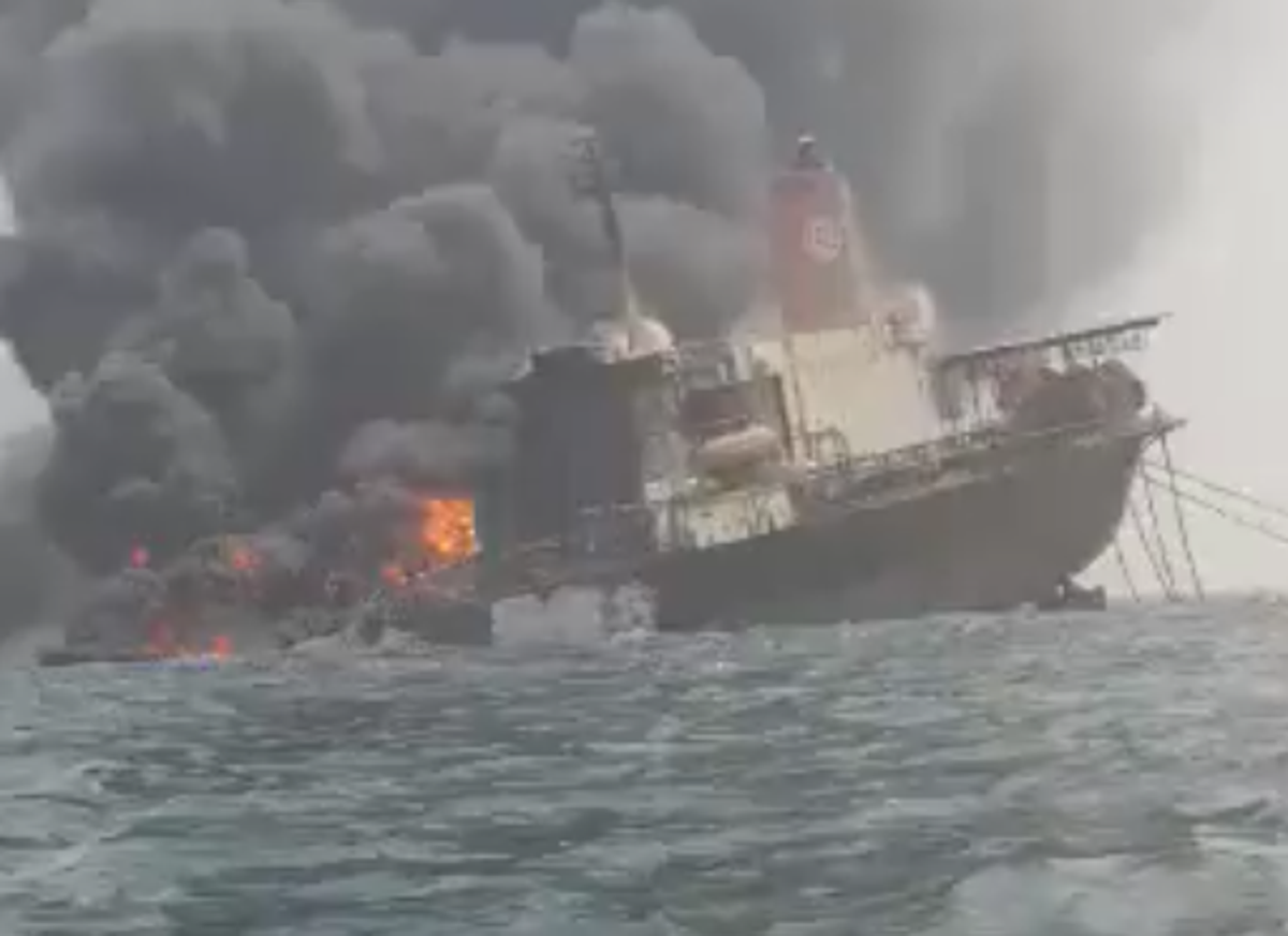 Oil tanker capable of carrying 2 million barrels explodes off coast of Nigeria