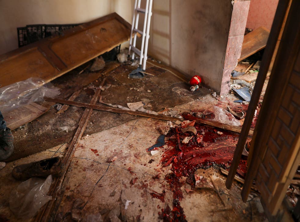 <p>Blood covers the floor of a destroyed house after an operation by the U.S. military in the Syrian village of Atmeh in Idlib province, Syria, Torsdag, Feb. 3, 2022</psgt;