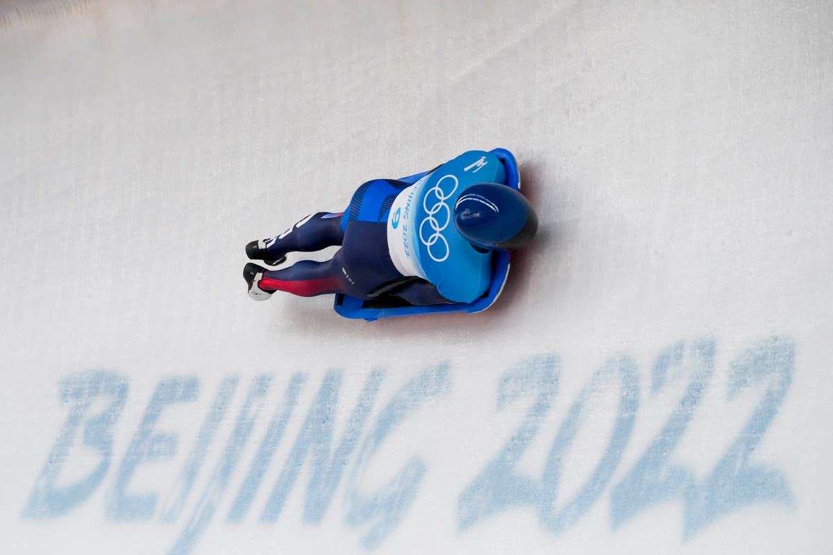 Poor performances leave Britain’s skeleton medal hopes hanging by a thread