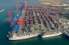 French shipping company wins Beirut port containers contract