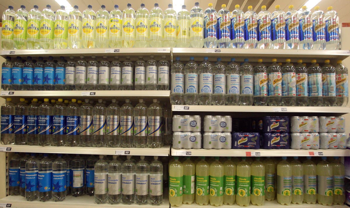 Scientists hope for environmental benefit from drinks bottles