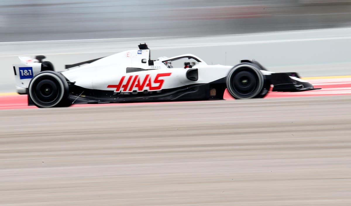 Haas drops Russian sponsorship at F1 testing