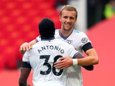 David Moyes wants more goals from Michail Antonio and Tomas Soucek