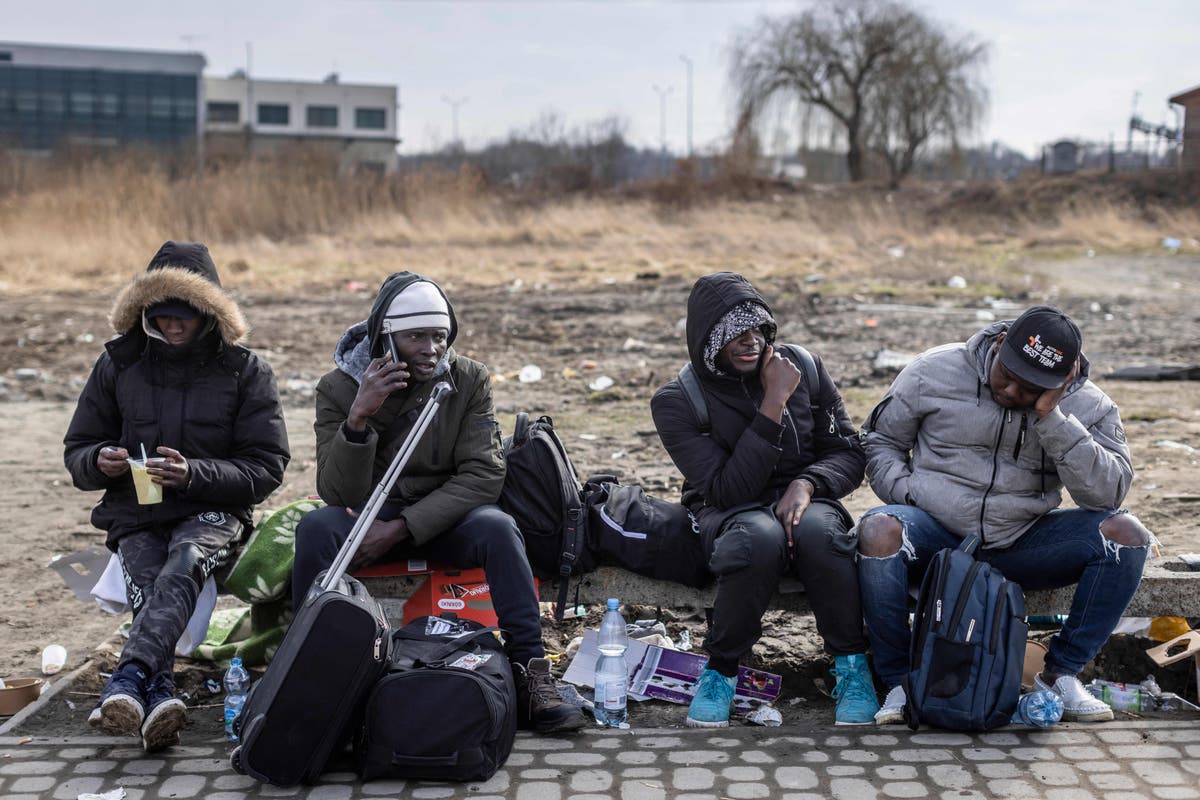 UN admits refugees have faced racism at Ukraine borders 