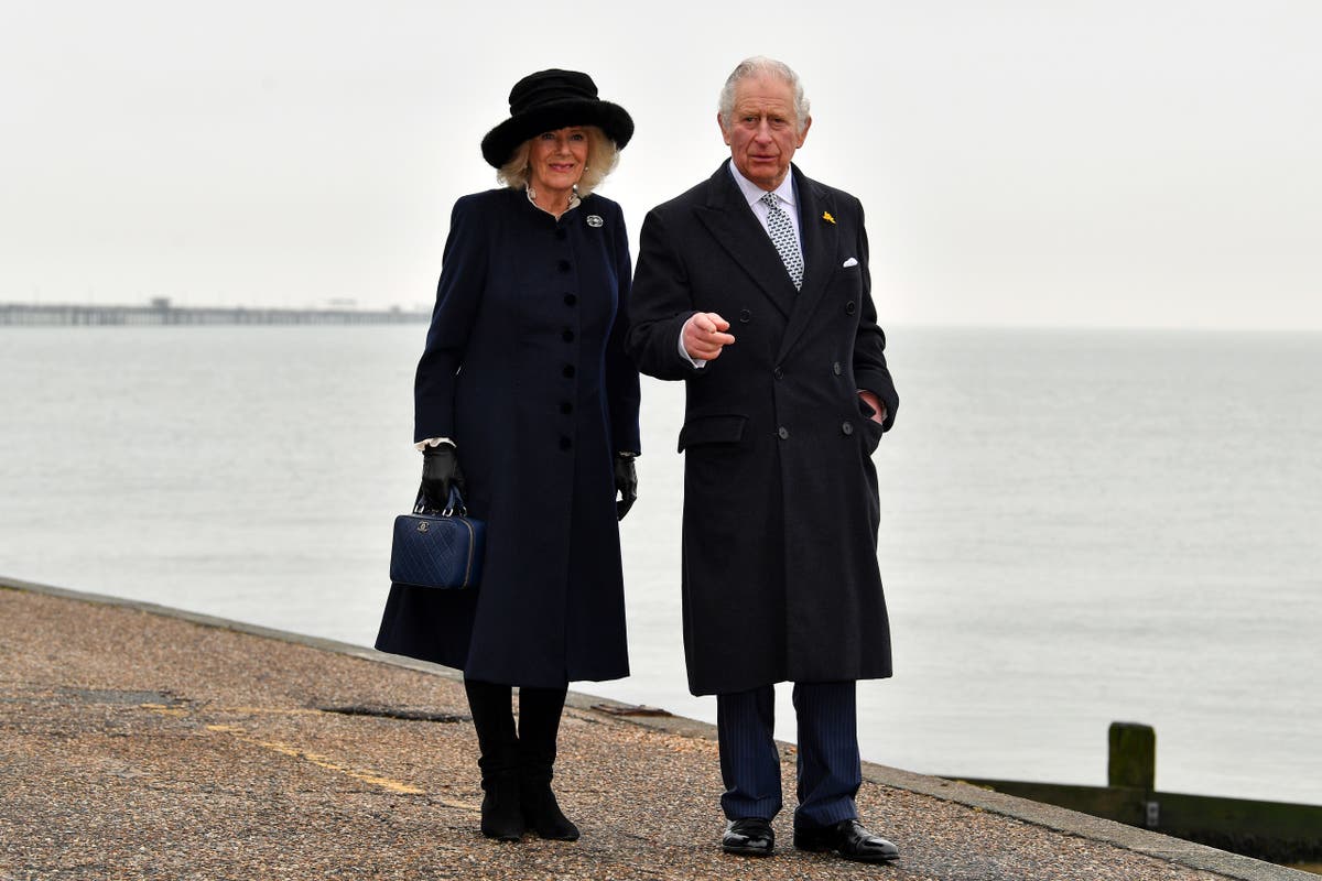 Camilla enjoys fish and chip lunch as Southend achieves city status