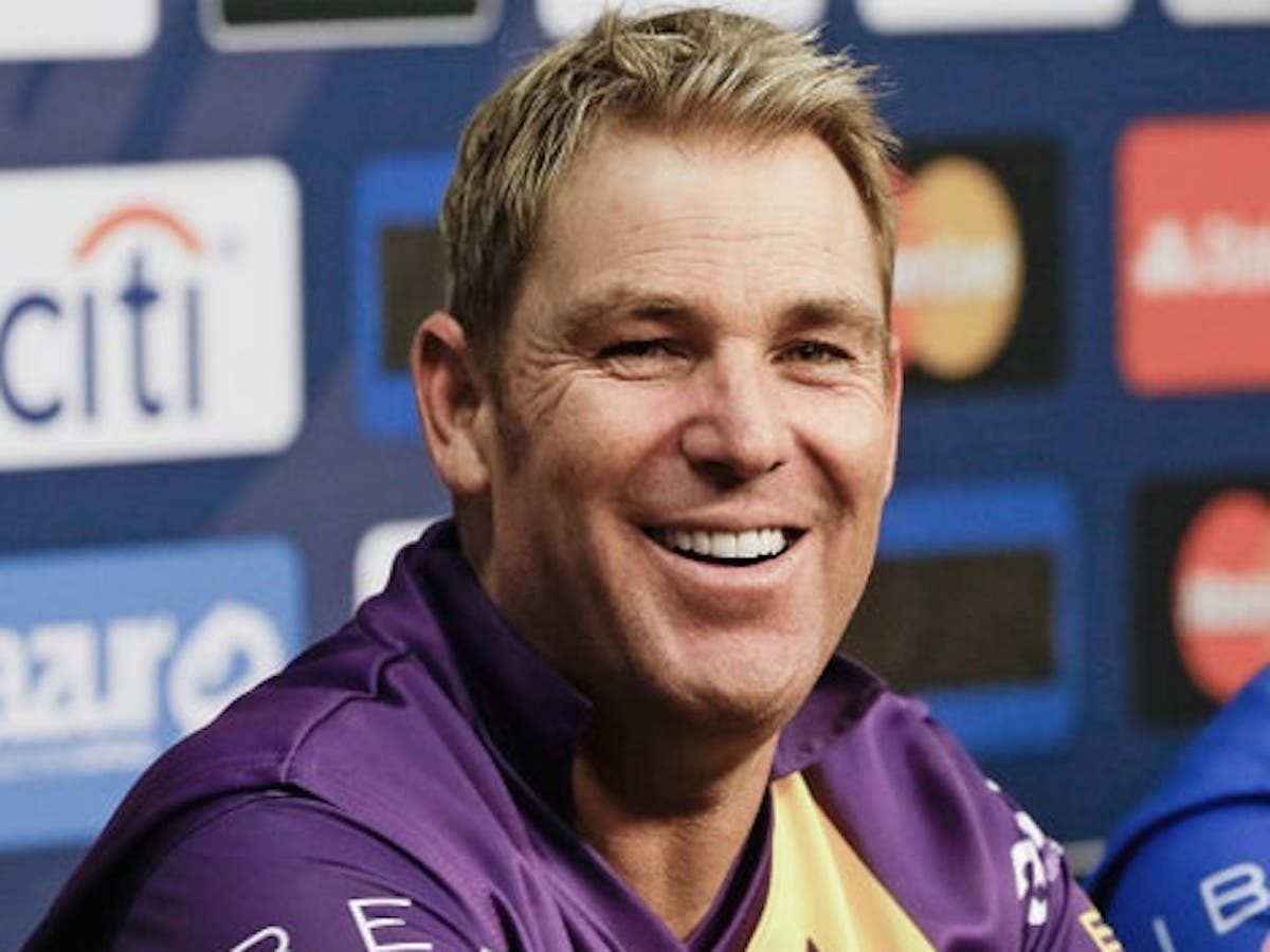 Gary Lineker leads celebrity tributes after cricket legend Shane Warne dies aged 52