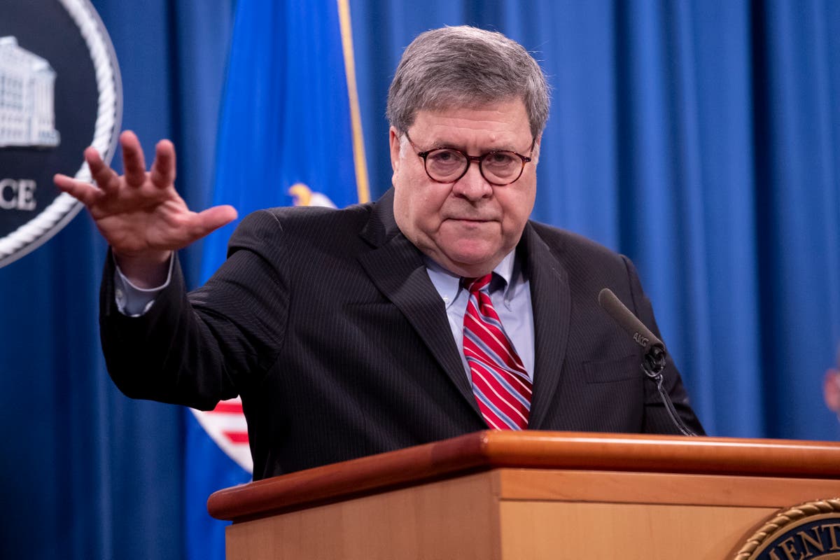 Bill Barr claims Trump gave out chocolate, Diet Cokes at meetings