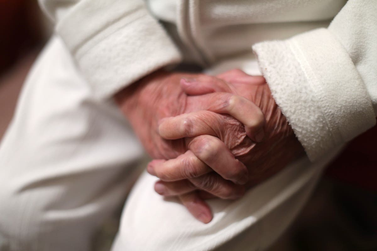 Elderly people asked for their views on future care in Scotland