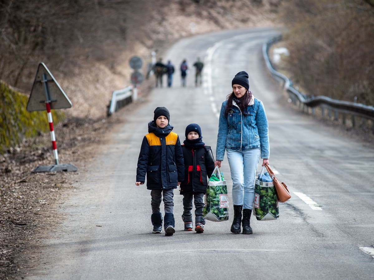 The Independent’s petition to help Ukrainian refugees surpasses 200,000 signatures