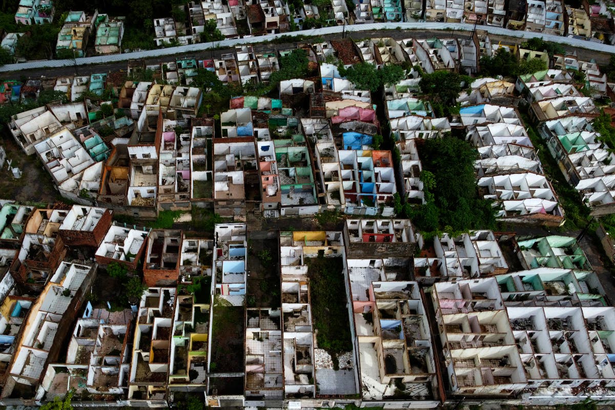 Urban mining transforms Brazil neighborhoods into ghost town