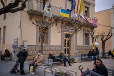Spanish ties provide safe havens for Ukrainian refugees 