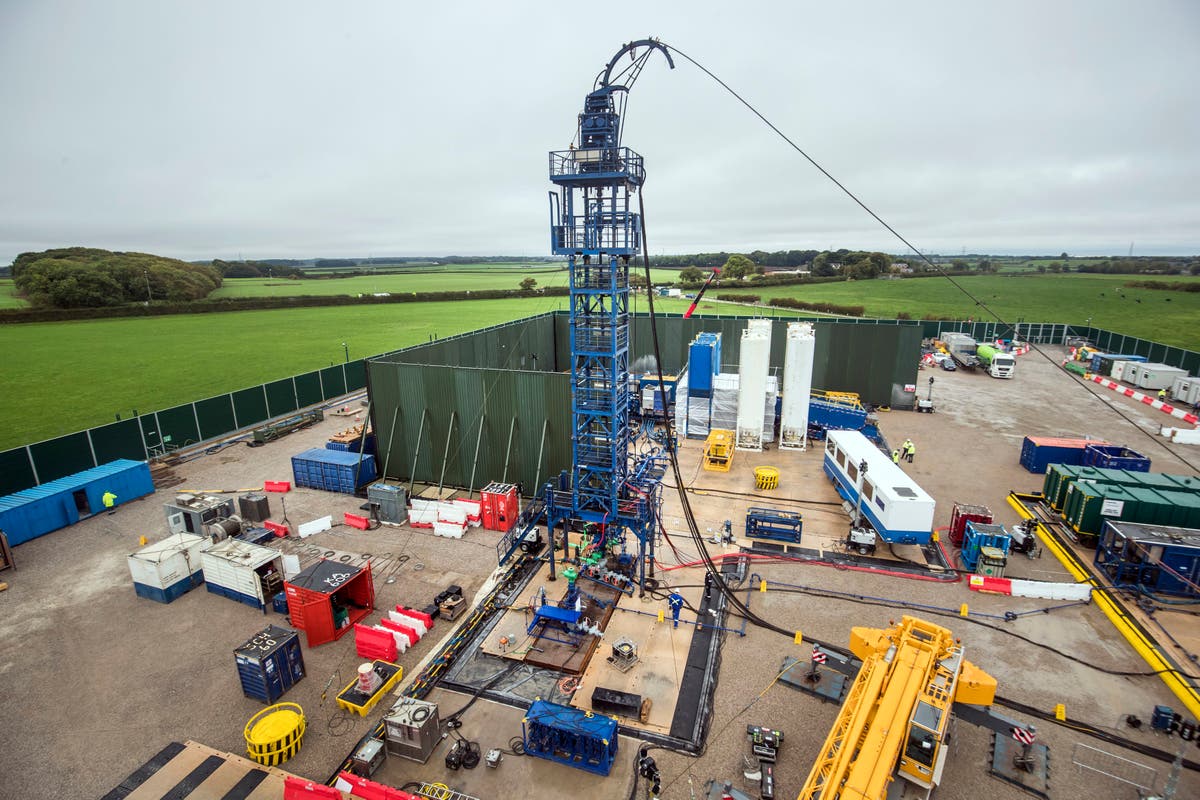 Review commissioned into latest science on fracking as energy debate intensifies