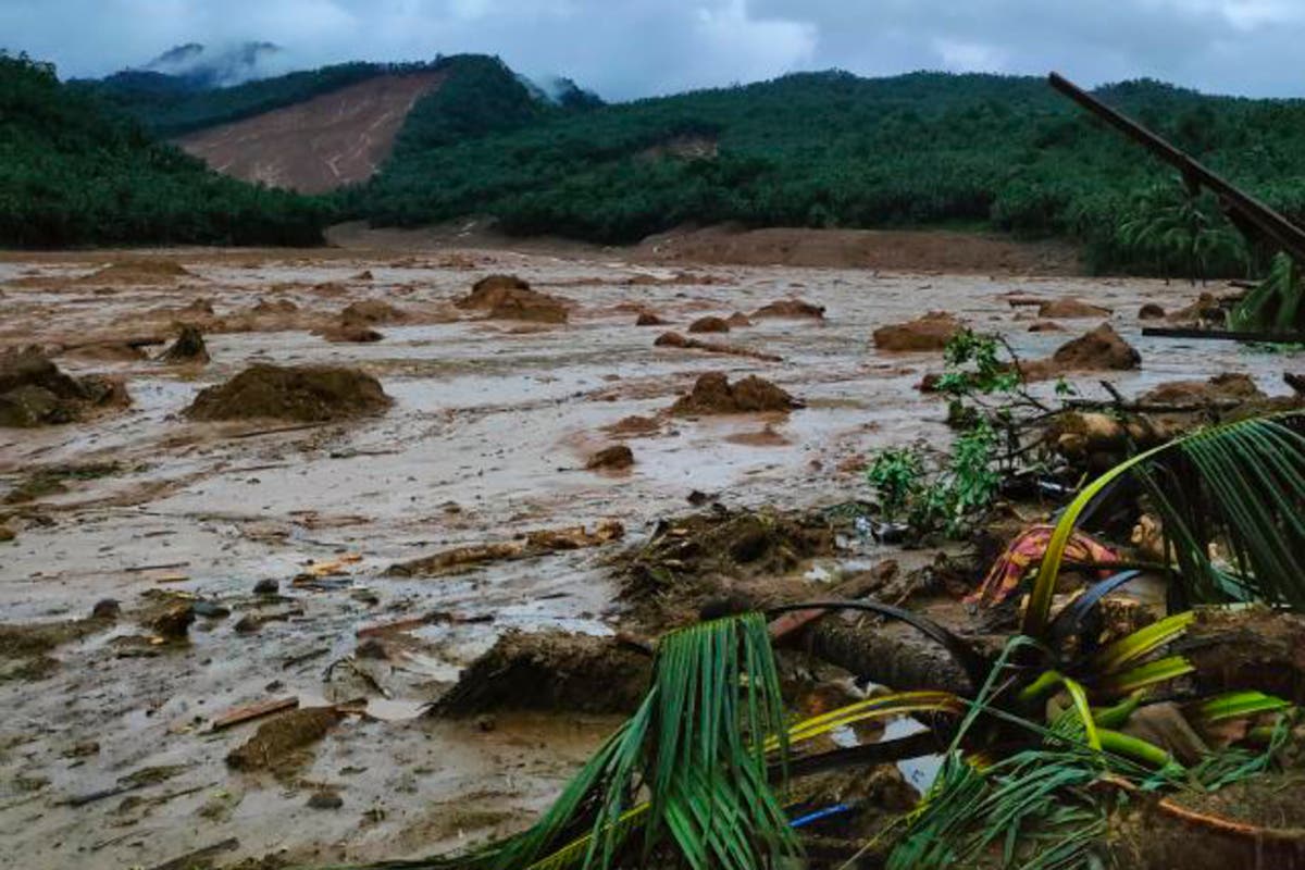 Flooding, landslides kill at least 25 people in Philippines 