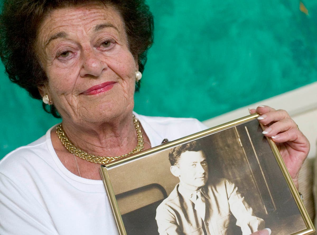 Holocaust survivor, author Gerda Weissmann Klein dies at 97
