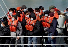 Cerca de 6,000 migrants have crossed Channel to UK in small boats so far this year