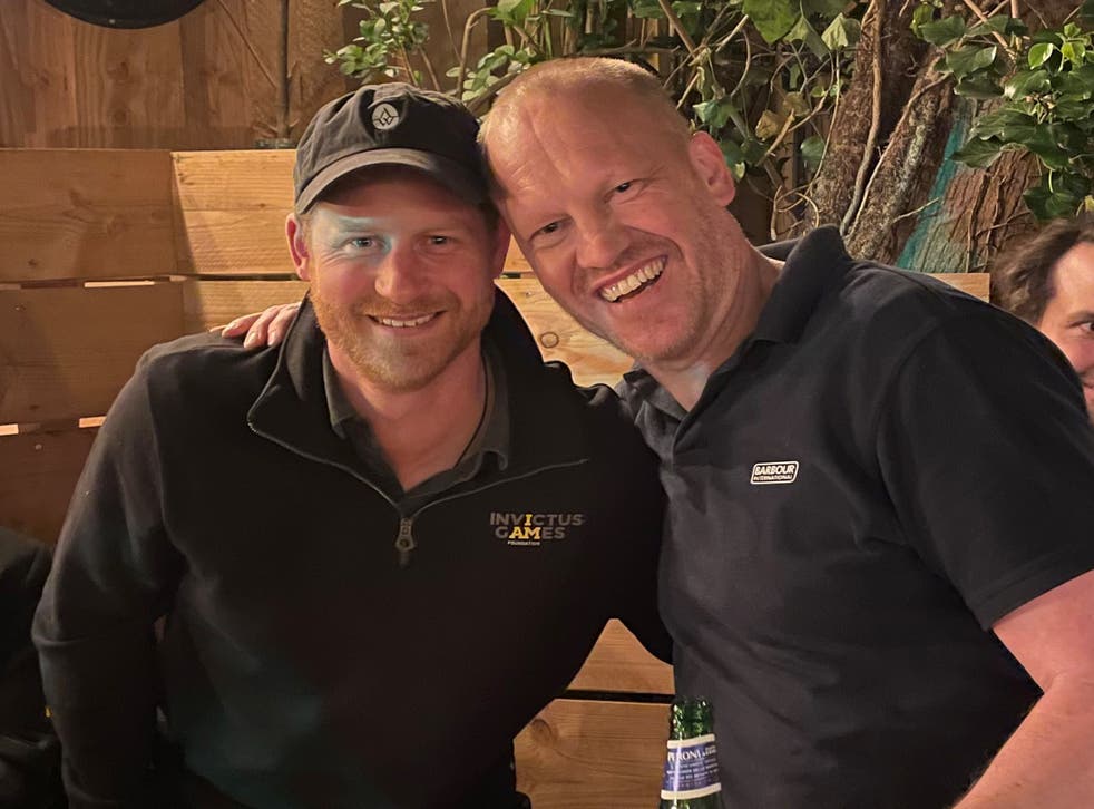 The Duke of Sussex in O’Casey’s Irish Pub in The Hague with owner John Gulay (handout/PA)