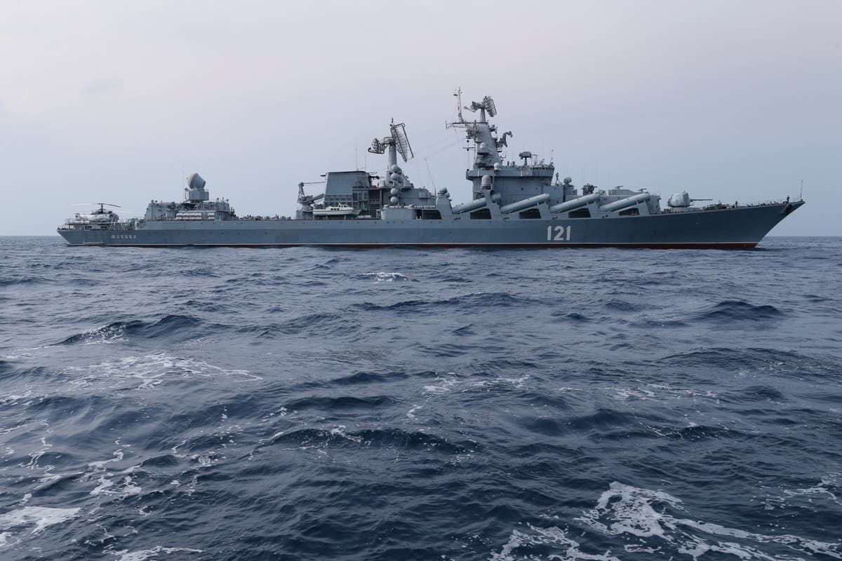 US intelligence ‘helped Ukraine locate and sink’ Russian flagship in Black sea