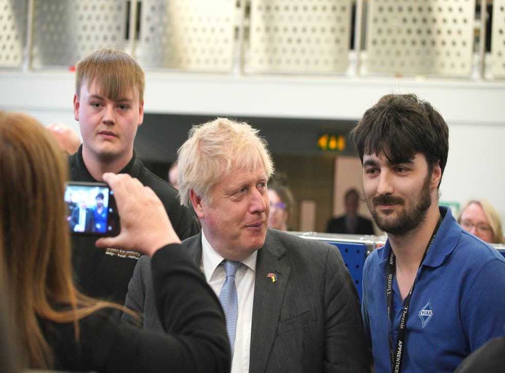 Prime Minister Boris Johnson meets engineering students (Peter Byrne/PA)